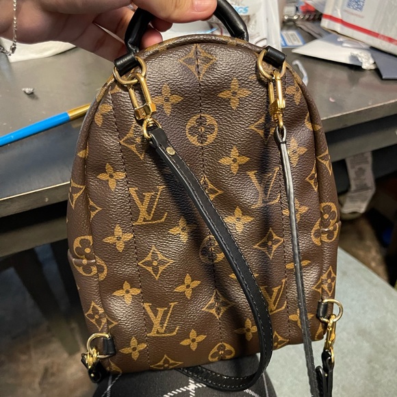 Louis Vuitton mini Palm Springs - Picture 9 of 9